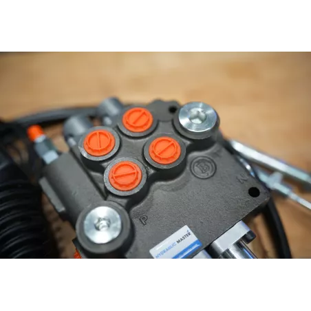 Hydraulic Valve Kit 3 Functions 80 L/Min 21 GPM with Joystick