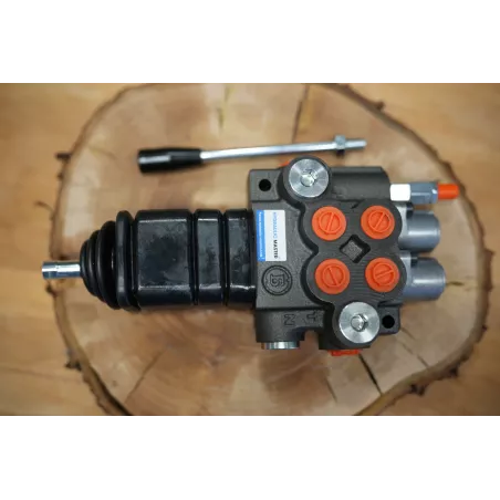 Hydraulic Valve With Joystick 40 L/Min (11GPM) 2 Spool Double Action