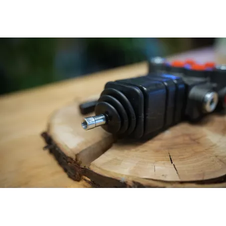 Hydraulic Valve With Joystick 40 L/Min (11GPM) 2 Spool Double Action