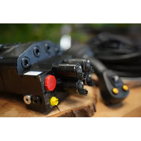 Electric Proportional Joystick + 2rd Function Walvoil DLM142/2 80 L/Min 21 GPM