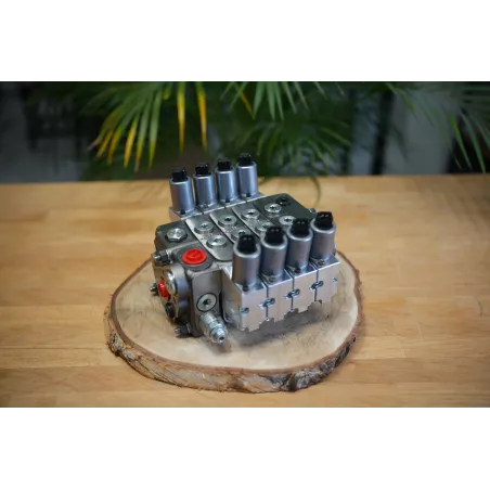 Proportional Valve Walvoil DPX50 4 Functions Hydraulic Control Valve