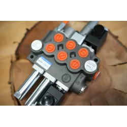 Hydraulic Valve 3 Function 40l/min (11GMP) Monoblock 2p40 with one float function + Third Electric