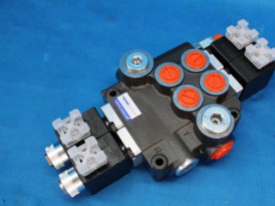 2 spool hydraulic control valves