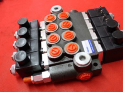 4 spool hydraulic control valve