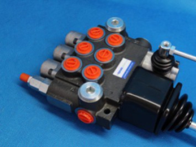 Hydraulic joystick controls